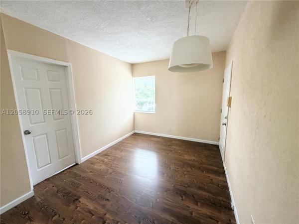 Miami Beach, Florida 33141, image 2