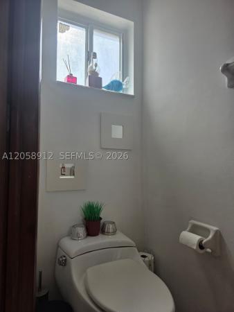 8085 NW 8th St #6, Unincorporated Dade County, Florida 33126, image 2