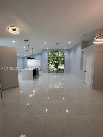 Las Brisas At Silver Lakes, 1970 NW 178th Ter #1, Pembroke Pines, Florida 33029, image 1
