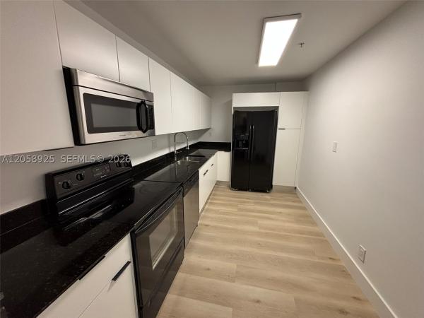 The Residences On Hollywood Beach, 3001 S Ocean Dr #639, Hollywood, Florida 33019, image 3