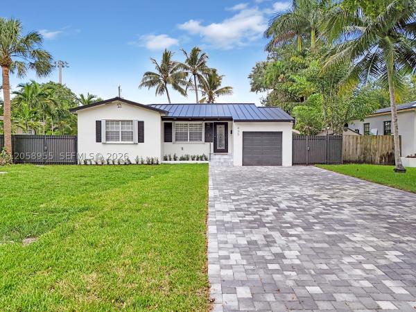 Foust, 430 Forrest Dr, Miami Springs, Florida 33166, image 2