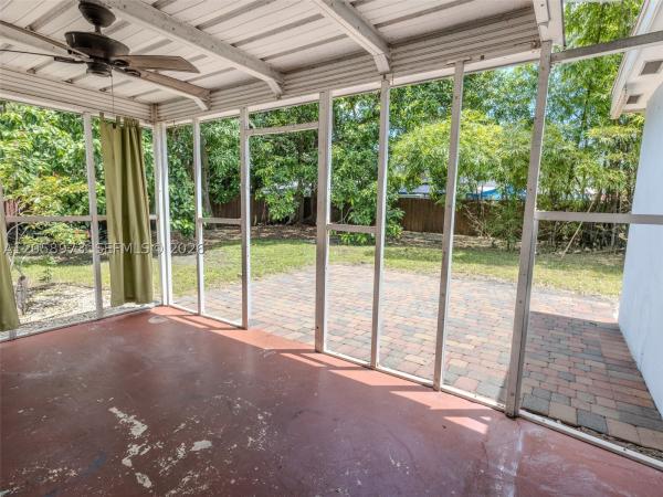 Griffing Biscayne Park Estates, 520 NE 129th St, North Miami, Florida 33161, image 1