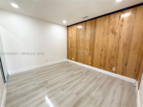 Oakwood, 9788 NW 3rd Mnr, Coral Springs, Florida 33071, image 1
