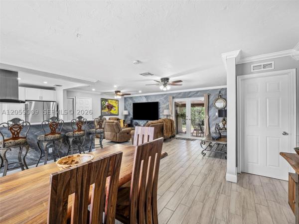 Heritage Lake Estates, 6721 Allen St, Hollywood, Florida 33024, image 2