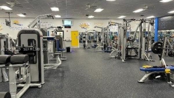 Coconuts, 16743 Hemingway Dr, Weston, Florida 33326, image 1