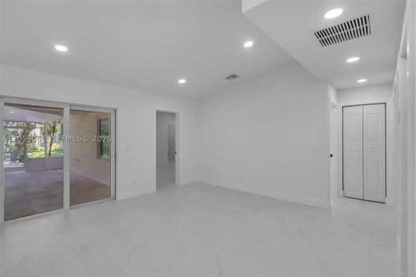 Vestal, 2828 NW 95th Ave, Coral Springs, Florida 33065, image 2
