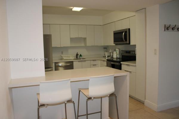 Seacoast 5161, 5161 Collins Ave #1510, Miami Beach, Florida 33140, image 2