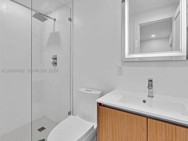 Sans Souci Estates, 11900 N Bayshore Dr #205, North Miami, Florida 33181, image 2