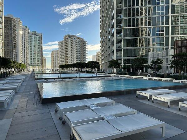 Icon Brickell Tower 3, 485 Brickell Ave #2507, Miami, Florida 33131, image 3