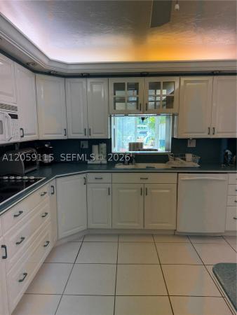 612 NE 25th Ave #51, Hallandale Beach, Florida 33009, image 2