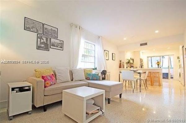 Michigan Townhouses, 937 Michigan Ave #1, Miami Beach, Florida 33139, image 3
