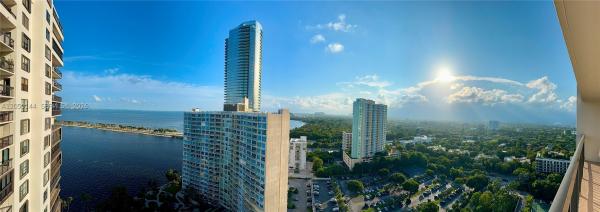 Brickell Bay Club, 2333 Brickell Ave #2512, Miami, Florida 33129, image 3