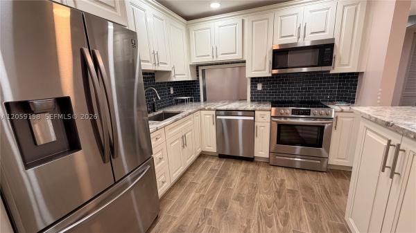 Lakes Of Carriage Hills, 6090 N Sabal Palm Blvd #311, Tamarac, Florida 33319, image 3