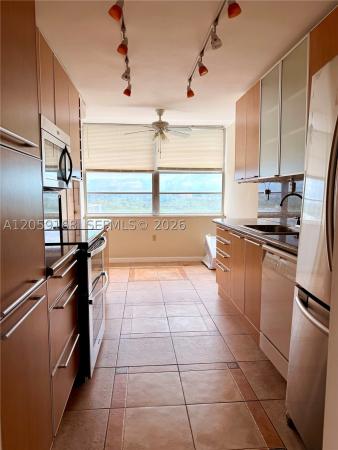 Del Prado, 18051 Biscayne Blvd #1905-1, Aventura, Florida 33160, image 1