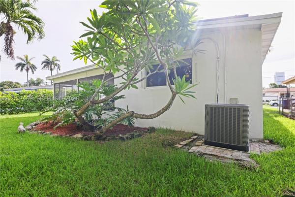 Ro-Len Acres, Hallandale Beach, Florida 33009, image 1
