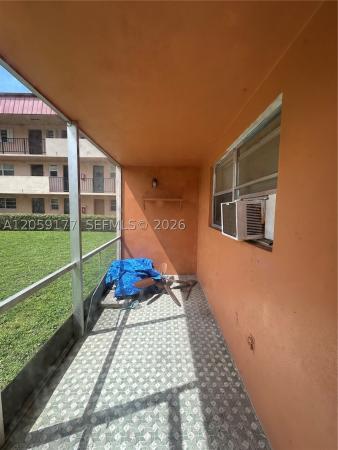 19001 NE 14th Ave #121, Unincorporated Dade County, Florida 33179, image 3