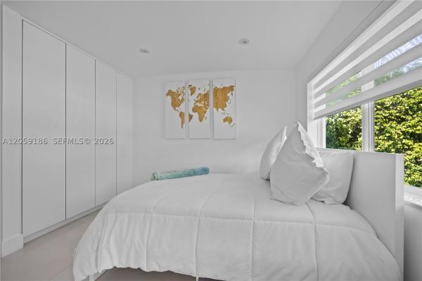Biscayne Key Estates, 630 Allendale Rd, Key Biscayne, Florida 33149, image 3