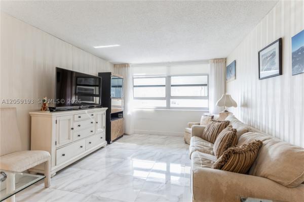 Manatee, 9273 Collins Ave #1101, Surfside, Florida 33154, image 2