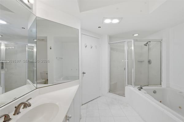 The Landmark, 20185 E Country Club Dr #502, Aventura, Florida 33180, image 2