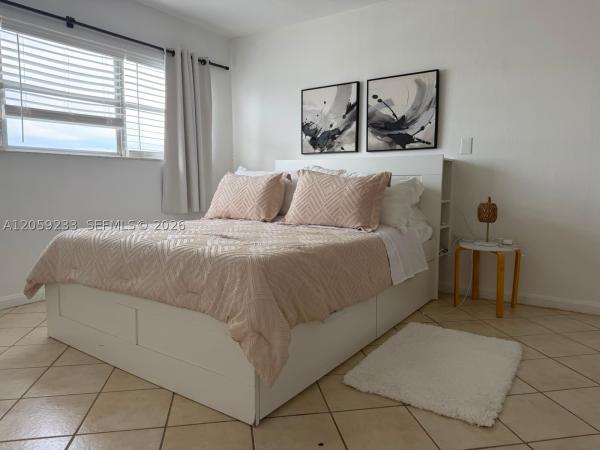 Octagon Towers, 1881 Washington Ave #10F, Miami Beach, Florida 33139, image 1
