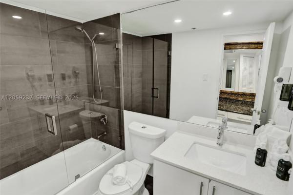 Miami Beach, Florida 33140, image 3
