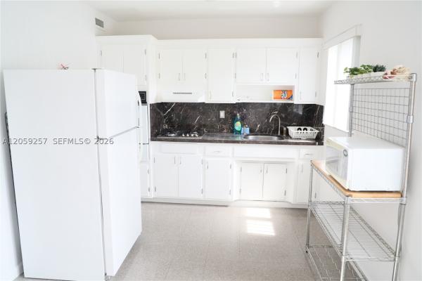 Douglas, 215 Antilla Ave #2, Coral Gables, Florida 33134, image 3