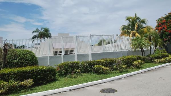 10395 SW 154th Circle Ct #104, Unincorporated Dade County, Florida 33196, image 2