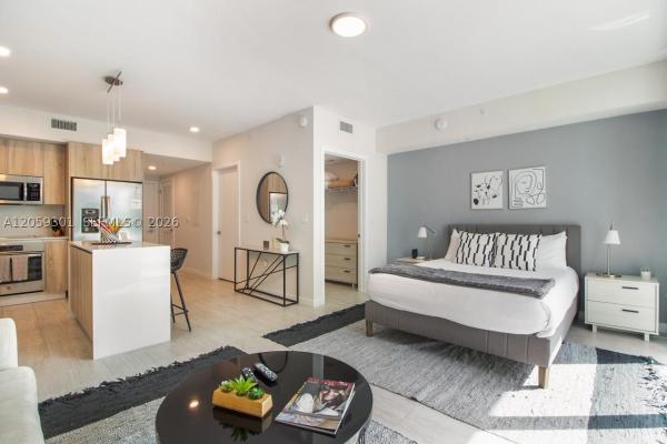 Quadro, 3900 Biscayne Blvd #N-721, Miami, Florida 33137, image 2