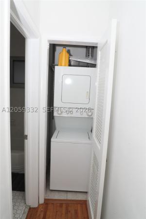 Douglas, 215 Antilla Ave #4, Coral Gables, Florida 33134, image 2