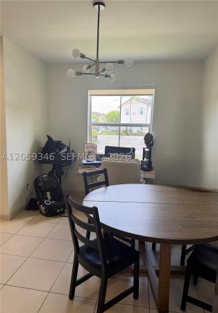 Fiji, 132 SE 28th Pl #4, Homestead, Florida 33033, image 2
