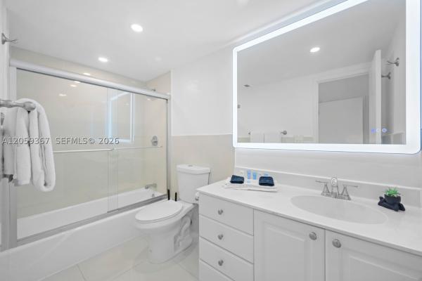 Ocean Reserve, 19370 Collins Ave #1122, Sunny Isles Beach, Florida 33160, image 3