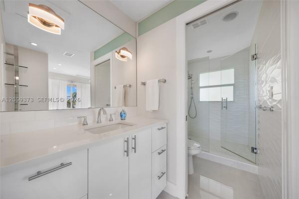 Coral Cove, 1124 Seminole Dr #4F, Fort Lauderdale, Florida 33304, image 3
