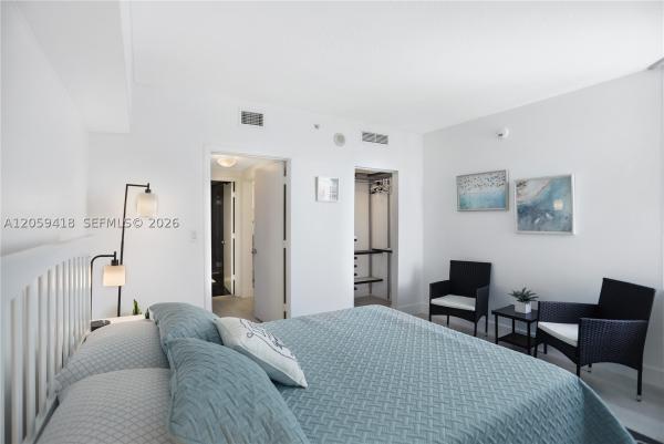 One Miami East, 335 S Biscayne Blvd #3808, Miami, Florida 33131, image 3