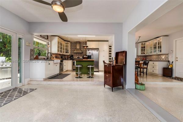 9350 SW 48th St, Unincorporated Dade County, Florida 33165, image 1