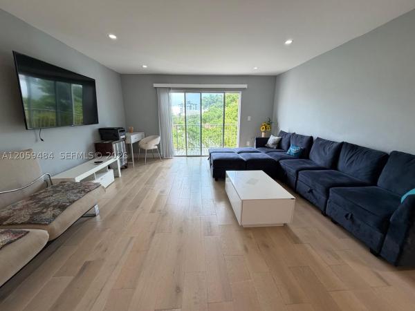 Penn Towers, 1235 Pennsylvania Ave #4E, Miami Beach, Florida 33139, image 1
