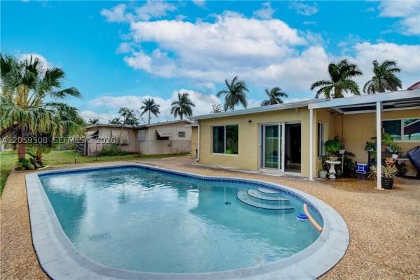 Sunrise Golf Village, 2330 NW 81st Ave, Sunrise, Florida 33322, image 3