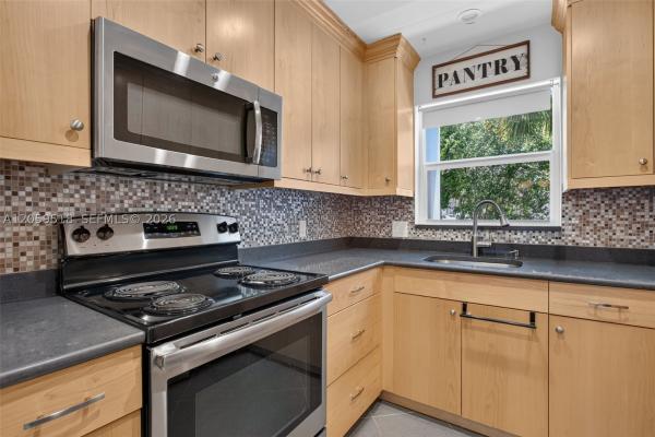 Casa La Quinta, 2870 NE 14th Street Cswy #203C, Pompano Beach, Florida 33062, image 1
