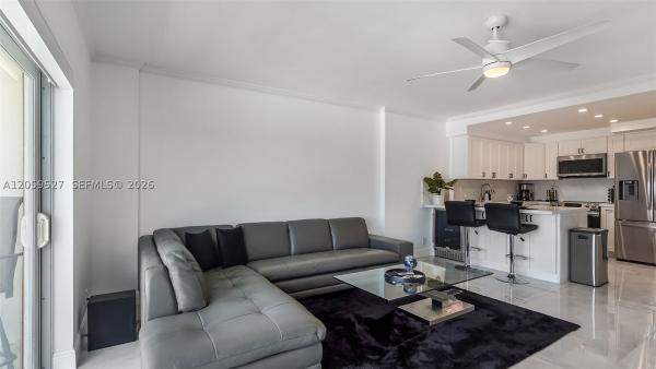 Lauderdale Tower, 2900 NE 30th St #F-7, Fort Lauderdale, Florida 33306, image 2