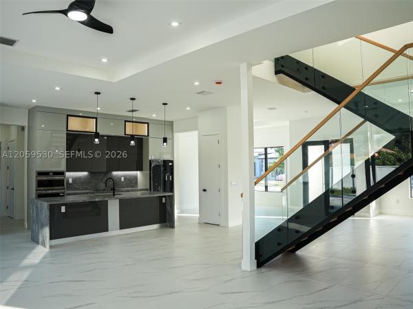 The Oaks Of Davie, 1275 SW 130th Ave, Davie, Florida 33325, image 2