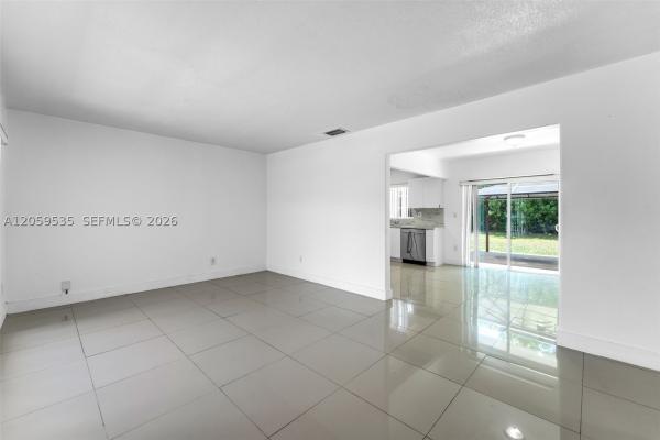 15543 SW 107th Ct, Unincorporated Dade County, Florida 33157, image 2
