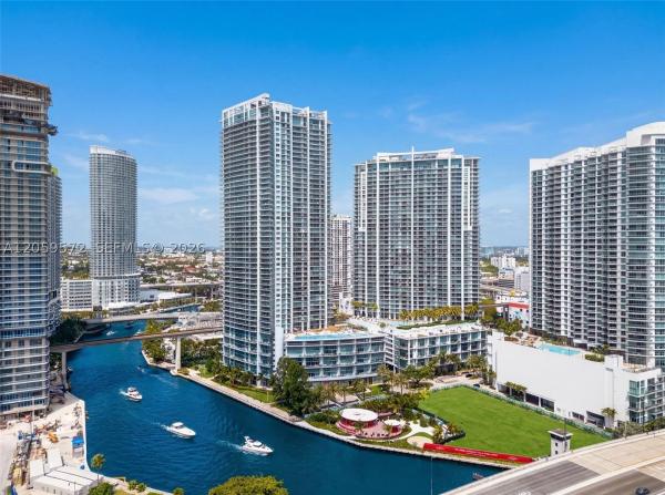 The Ivy At Riverfront, 90 SW 3rd St #3212, Miami, Florida 33130, image 1