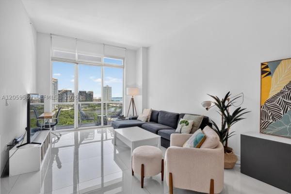 500 Brickell East, 500 Brickell Ave #1100, Miami, Florida 33131, image 2