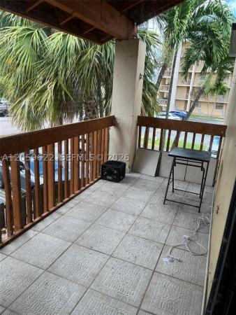 10135 NW 9th St Cir #5-208, Unincorporated Dade County, Florida 33172, image 1