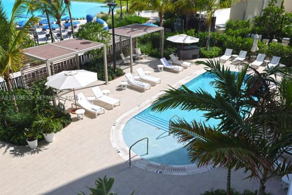 2411 Laguna Cir #209, North Miami, Florida 33181, image 1