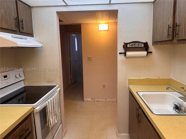 818 SW 9th Street Cir #203, Boca Raton, Florida 33486, image 3