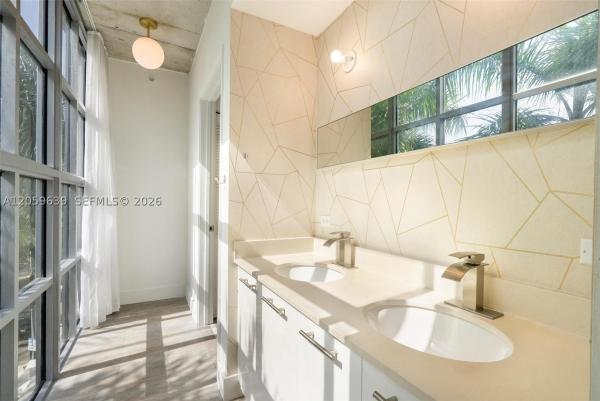 Two Midtown Miami, 3451 NE 1st Ave #M0307, Miami, Florida 33137, image 2