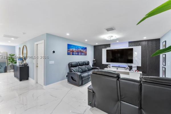 The Dells, 7501 NW 42nd St, Coral Springs, Florida 33065, image 2