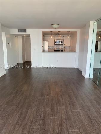 Charter Club, 600 NE 36th St #1017, Miami, Florida 33137, image 2