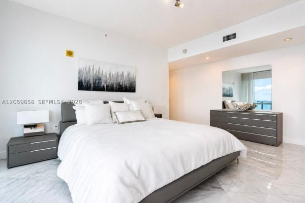 Jade Ocean, 17121 Collins Ave #2108, Sunny Isles Beach, Florida 33160, image 3