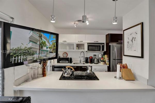Balmoral, 350 Collins Ave #310, Miami Beach, Florida 33139, image 2